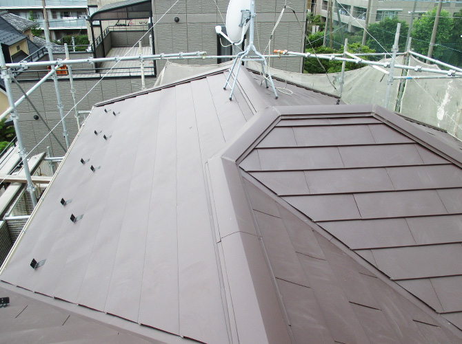 埼玉県戸田市の屋根のカバー工法の施工事例