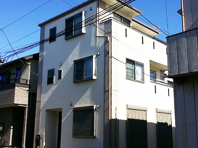 東京都葛飾区戸建て住宅の外壁塗装・屋根塗装・ベランダ防水工事の施工事例