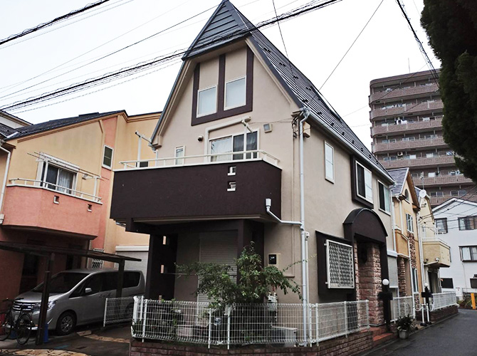 東京都足立区2階建住宅の外壁塗装・屋根カバー工法の施工事例