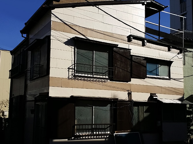 東京都足立区のボーダー柄で仕上げた外壁塗装・屋根塗装工事の施工事例