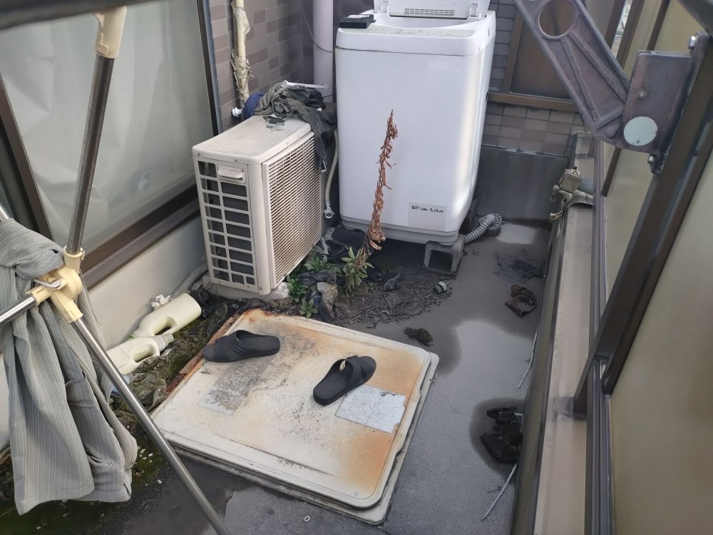 アパート・マンションベランダウレタン防水施工前写真