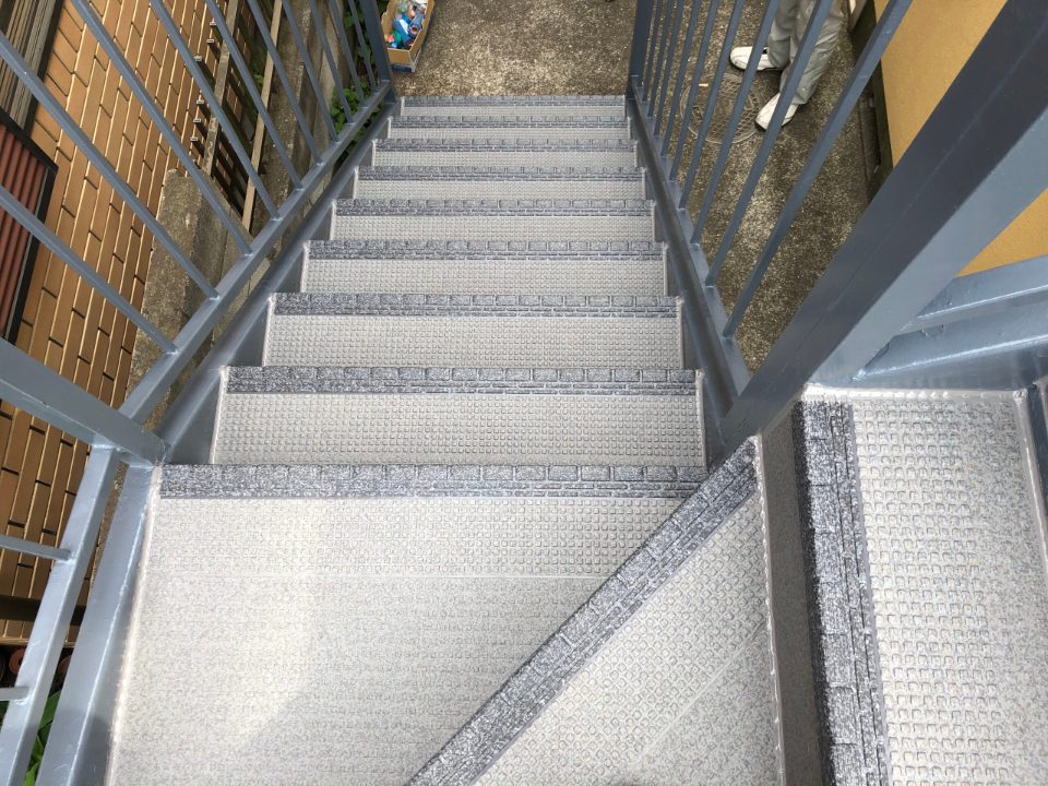 鉄骨階段タキステップ施工後完成写真