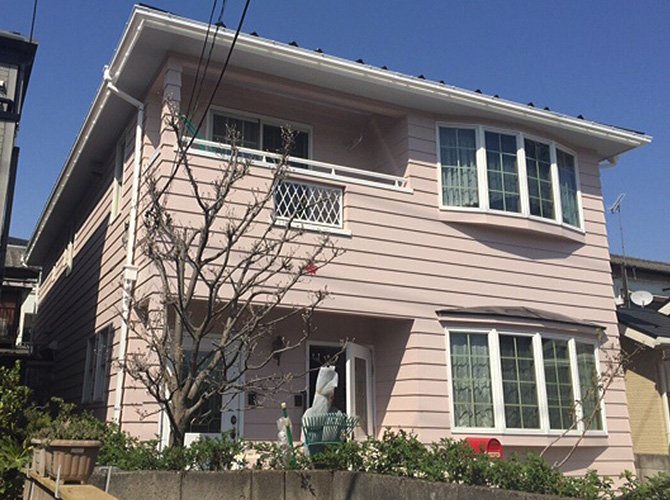 埼玉県草加市の住宅で外壁塗装・屋根塗装|ナノコンポジットW・パラサーモシリコン・FRP防水
