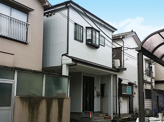 東京都足立区のサイディング住宅で外壁塗装・遮熱屋根塗装|パーフェクトトップとサーモアイSi