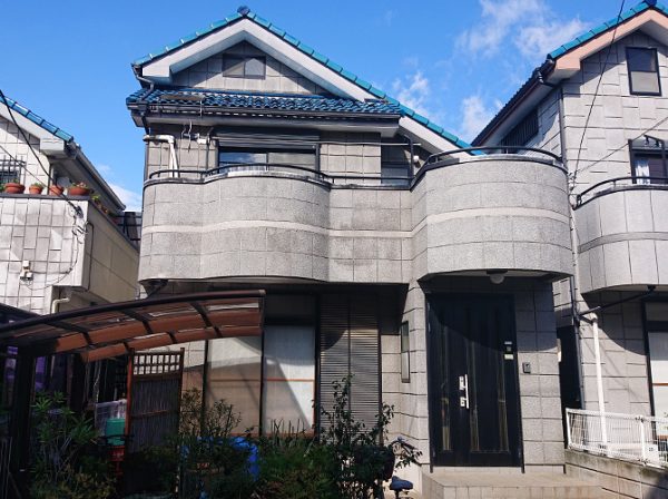 東京都足立区（戸建） 鉄部・外階段・外壁塗装工事 施工前