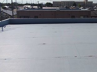 埼玉県吉川市（マンション） 屋上防水工事 施工前