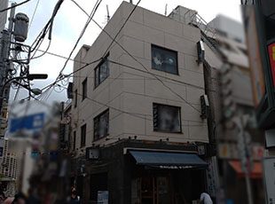 東京都港区（店舗） 鉄部・外階段塗装・屋上防水工事・外壁塗装 施工前