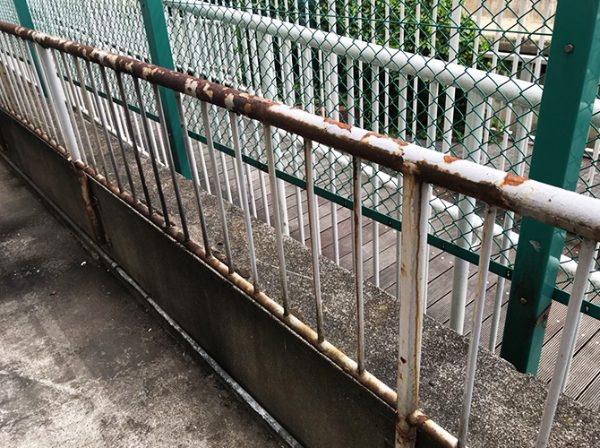 東京都港区(マンション) 鉄部・外階段塗装 施工前
