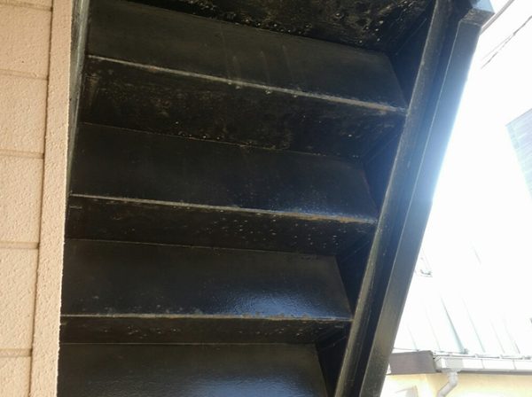 神奈川県横浜市（アパート） 鉄部・外階段工事 施工前