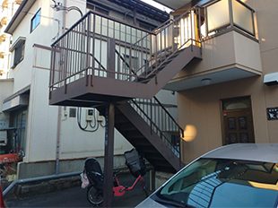 東京都墨田区（戸建） 長尺シート・鉄部・外階段工事 施工前