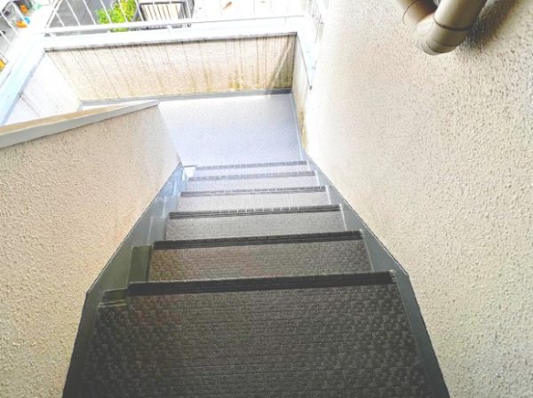 東京都足立区（アパート） 長尺シート工事 施工後