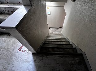 東京都足立区（アパート） 長尺シート工事 施工前