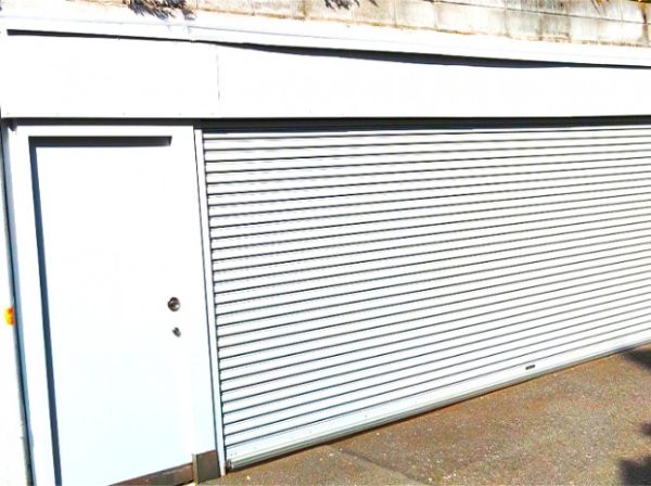 東京都港区(戸建て) 鉄部・外階段塗装 施工後