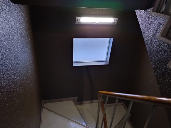 東京都豊島区（店舗） 長尺シート工事・鉄部・外階段塗装 施工後