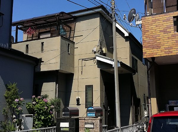 東京都足立区（戸建） 屋上防水・外壁塗装・屋根工事 施工前